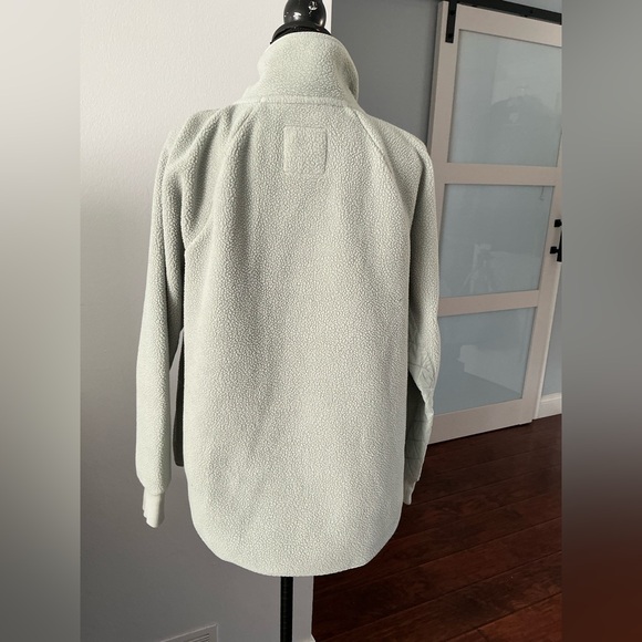 Comfy warm ABERCROMBIE & FITCH pullover 🍃🍃 - Picture 2 of 12